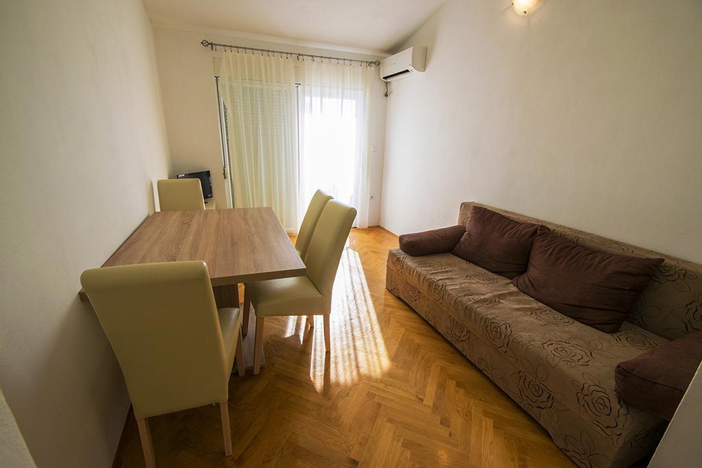 Apartmani I Sobe Grga Starigrad Paklenica Zewnętrze zdjęcie